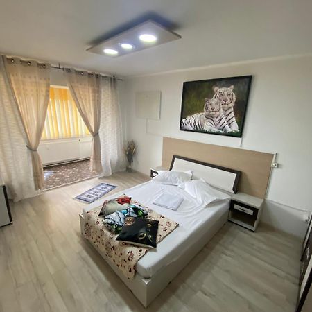 Apartment Darvys Galati  Exterior photo